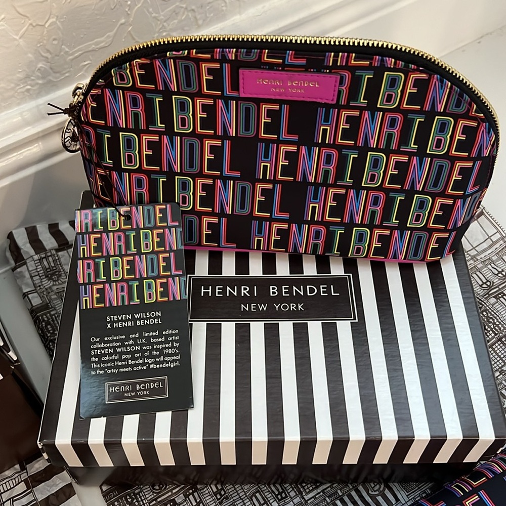 HENRY BENDEL DESIGNER STEVEN WILSON LIMITED EDITION POP ART COLLECTION-NEW - Picture 9 of 11